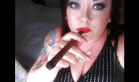 Lenyűgöző sztriptíz, vibrátor sexfilmek magyarul penetráció