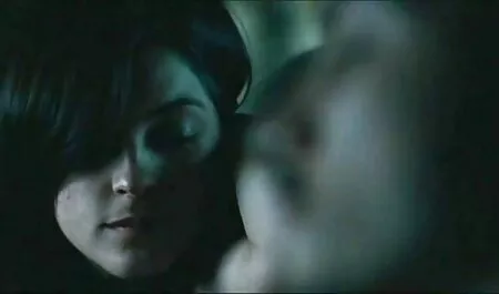 Ez a kakas teljes porno film szereti a bokor a nedves punci