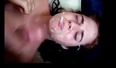 Hitomi Ikeno baszik betegek ujjait teljes porno film