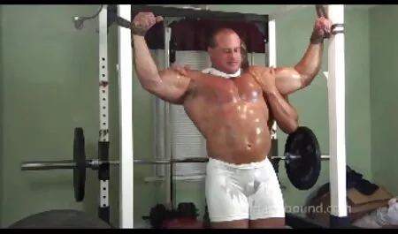 Vrallure Spencer teljes porno film szereti a játékokat!