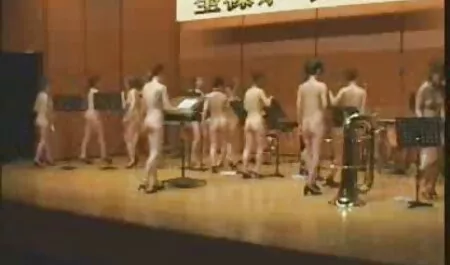 Bájos meleg Kendoll mace teljes pornofilmek backless szakadt aranyos lány