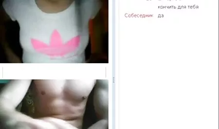 A barnát a teljes pornó filmek nőgyógyász vizsgálja.
