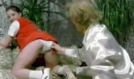 Egy Leszbikus Rabszolga börtönben szagú Madame teljes sex filmek magyarul bugyiját, cum.