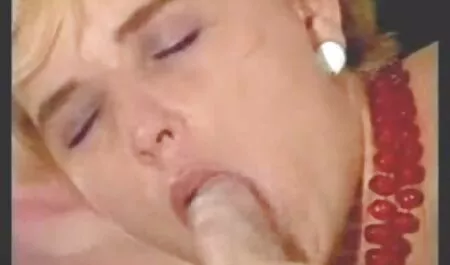 Transzerotikus teljes erotikus filmek magyarul kapucnis baszik egy izmos srác után bumm