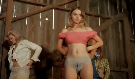 Orosz teljes porno filmek ribanc szeret szopni dildók.