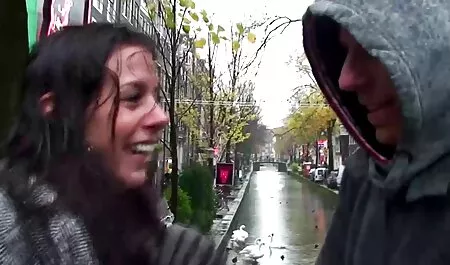 Szexi leszbikusok teljes film porno szeretnek játszani a seggét.